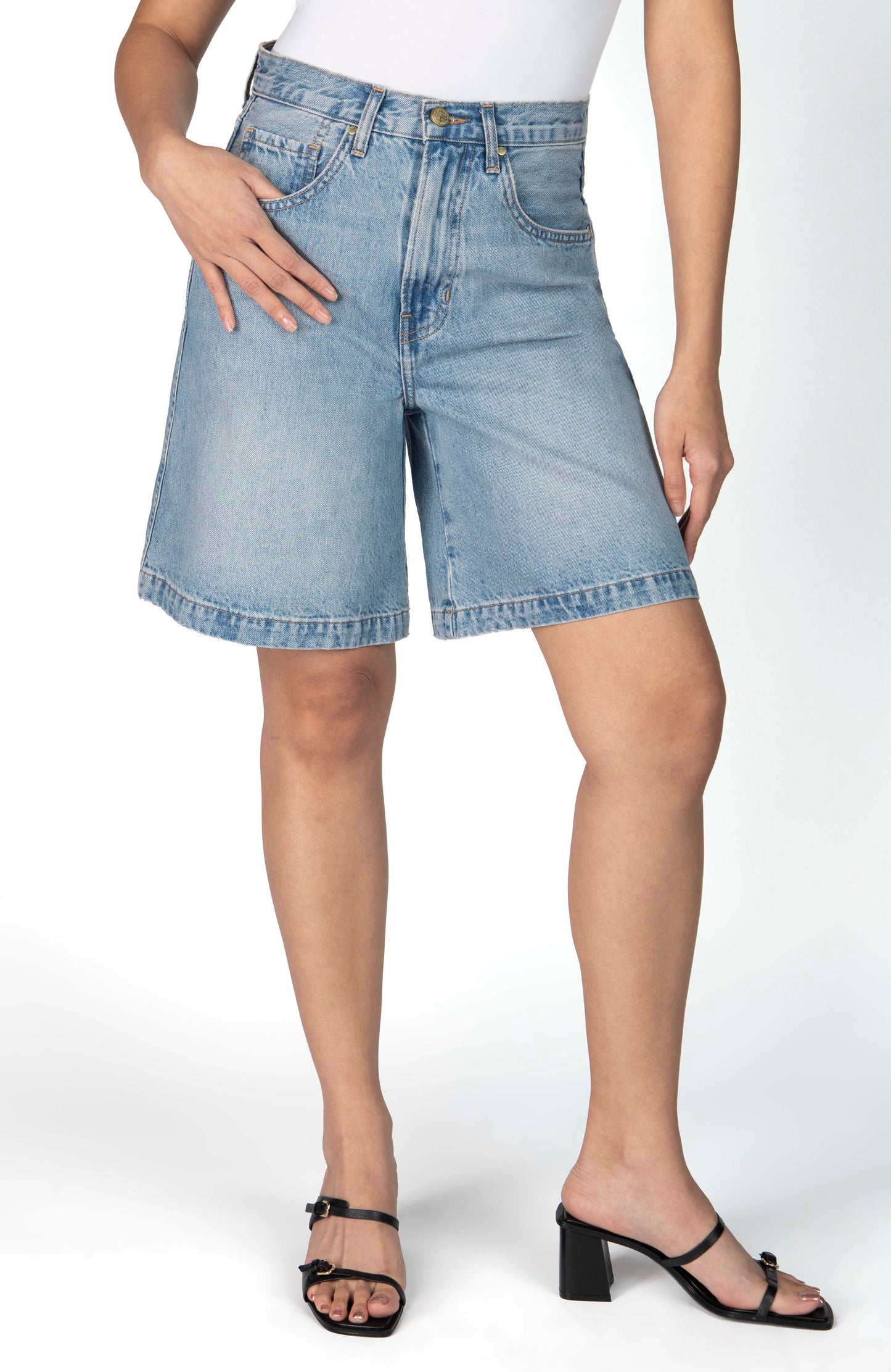 The Sara Short - Sky