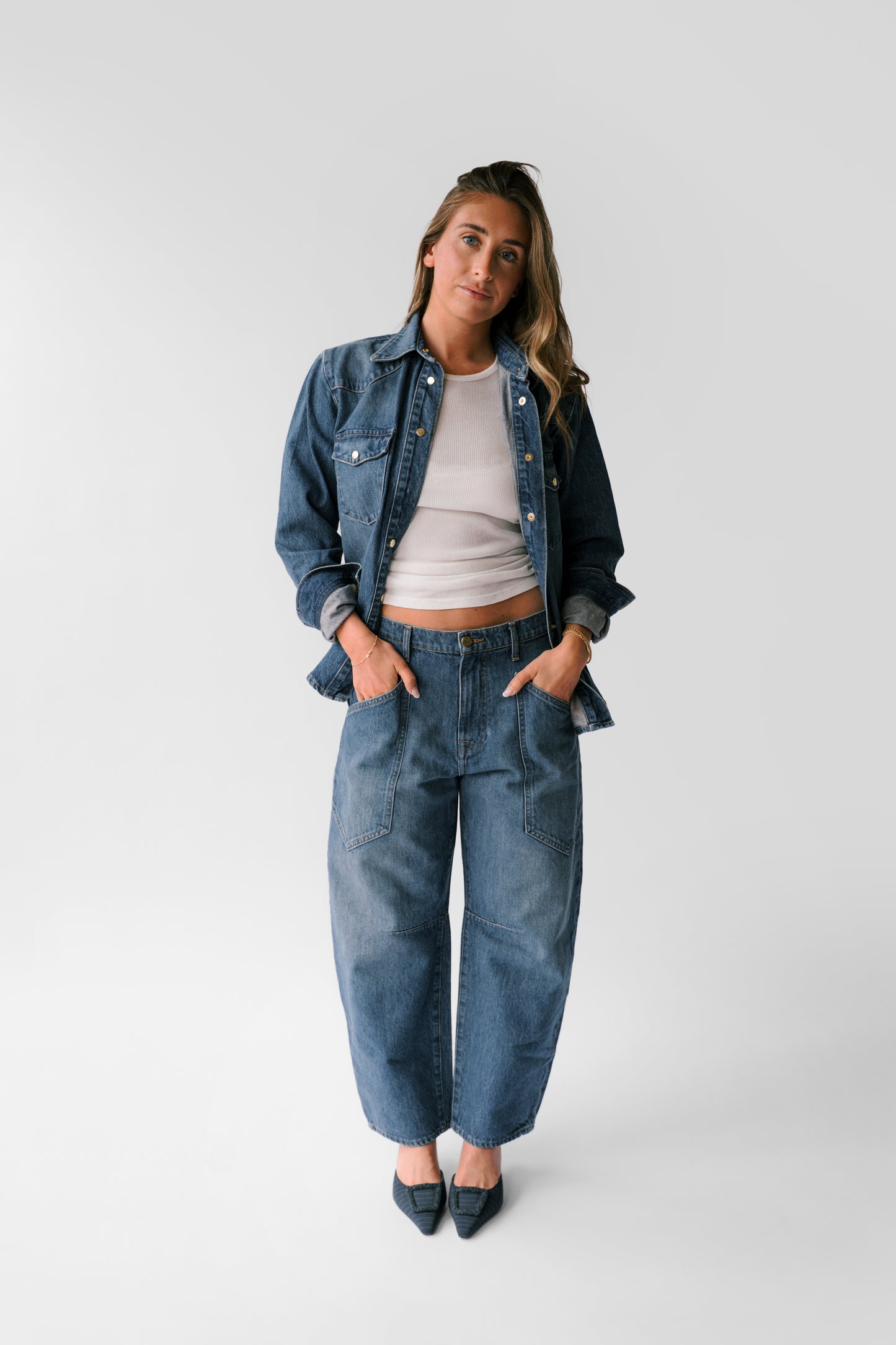 The Ali Horseshoe Jean - Sapphire