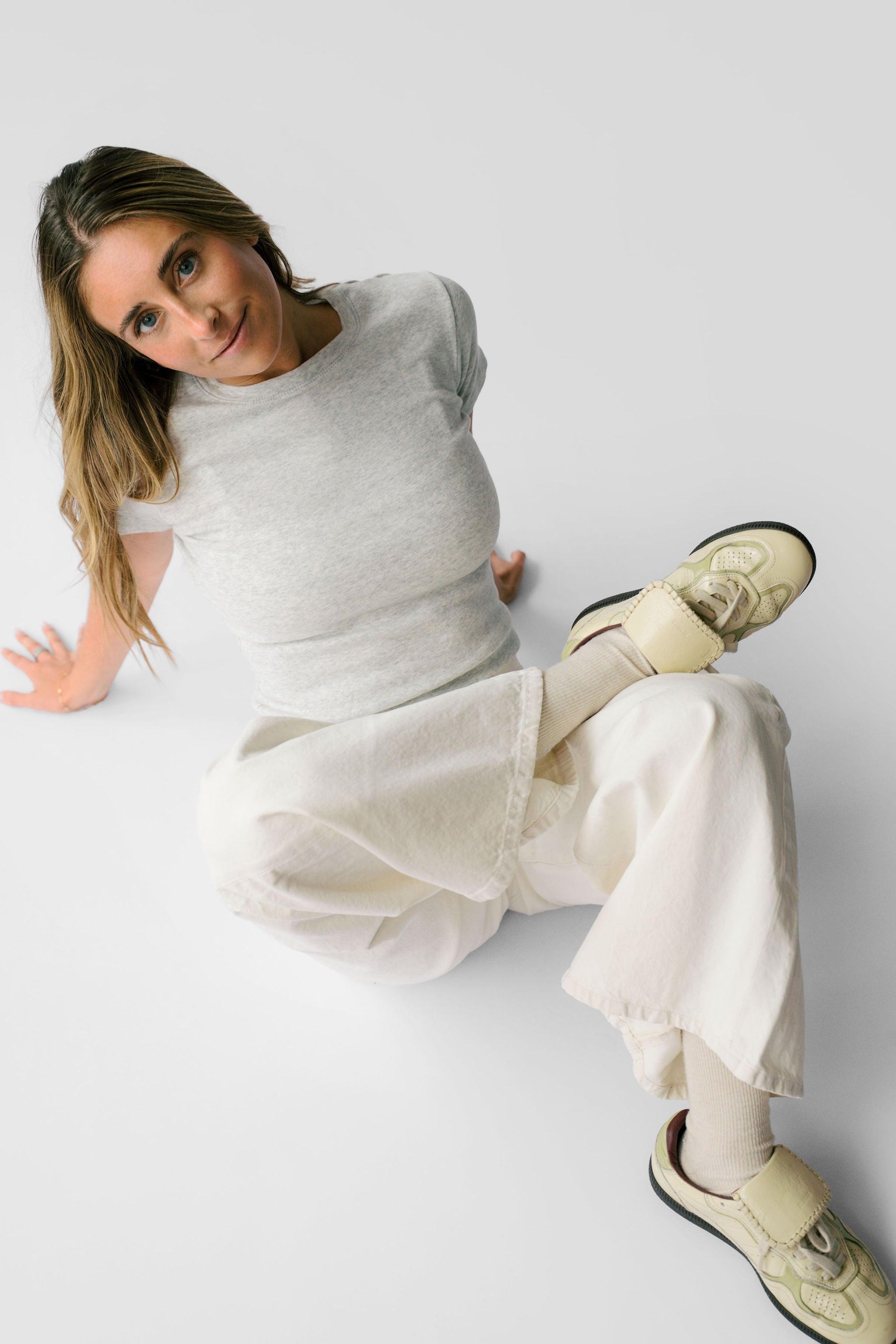 Women's Petite Wide Leg Jeans - The Laura in Off White - Nelle Atelier